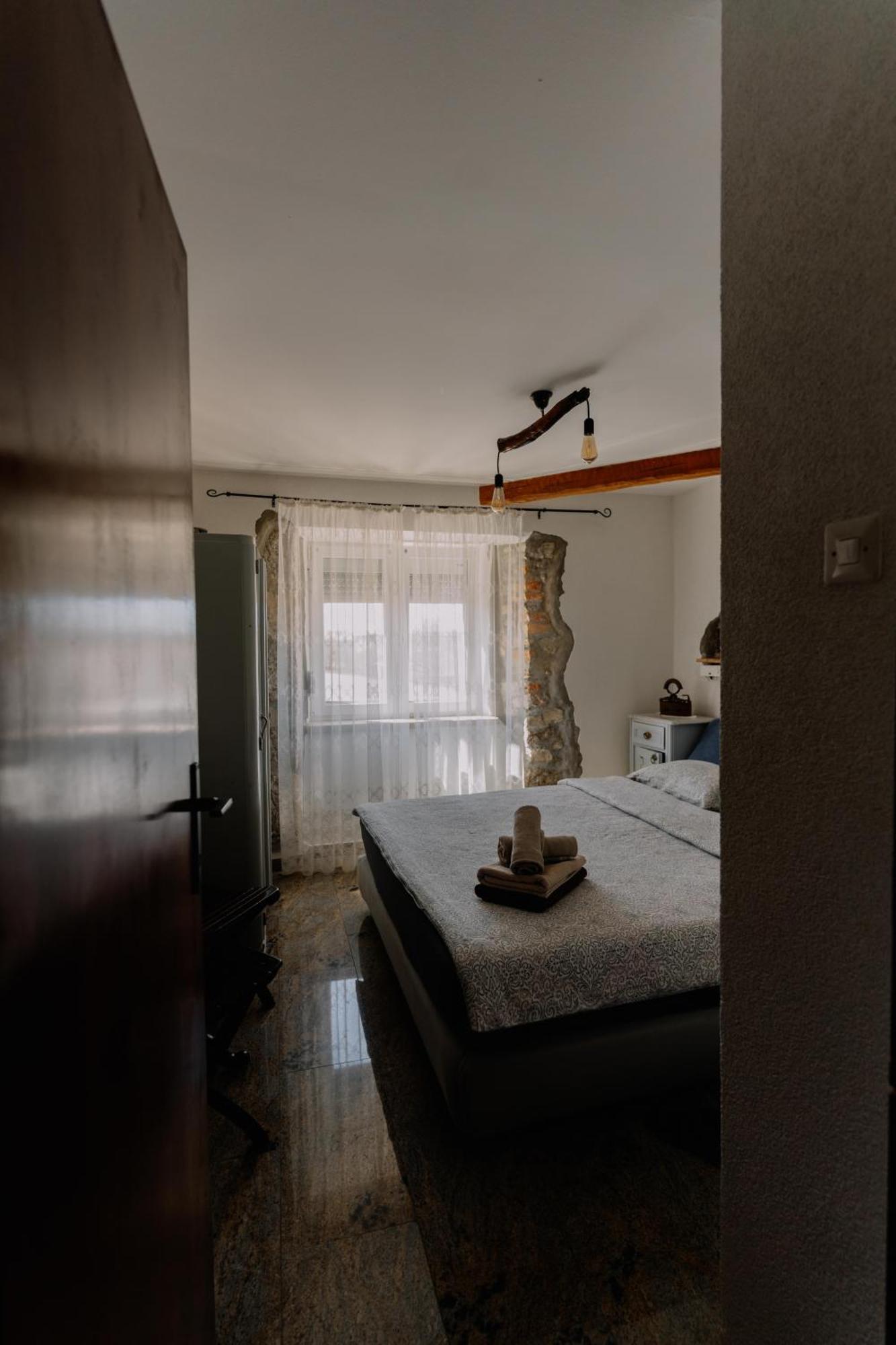 Luanas Rooms With Istrian Touch ブゼト エクステリア 写真
