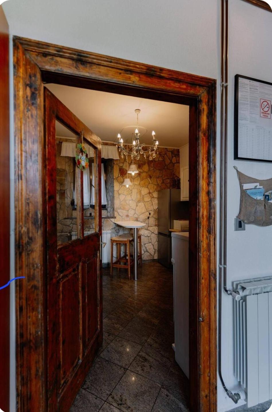 Luanas Rooms With Istrian Touch ブゼト エクステリア 写真